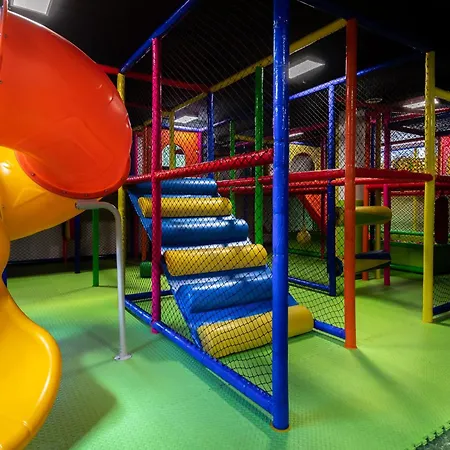 Pienkowskich 2 * Gdynia