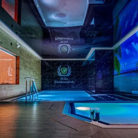 Hotel Pienkowskich 2 *