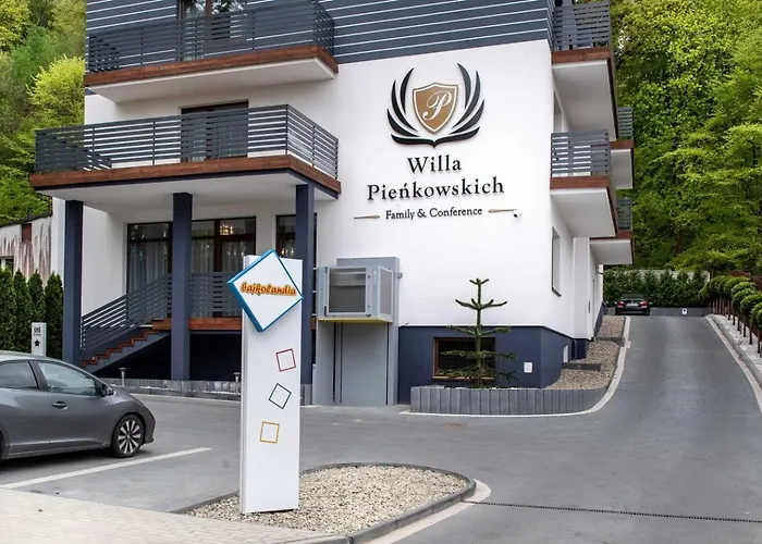 Pienkowskich 2 Hotel *